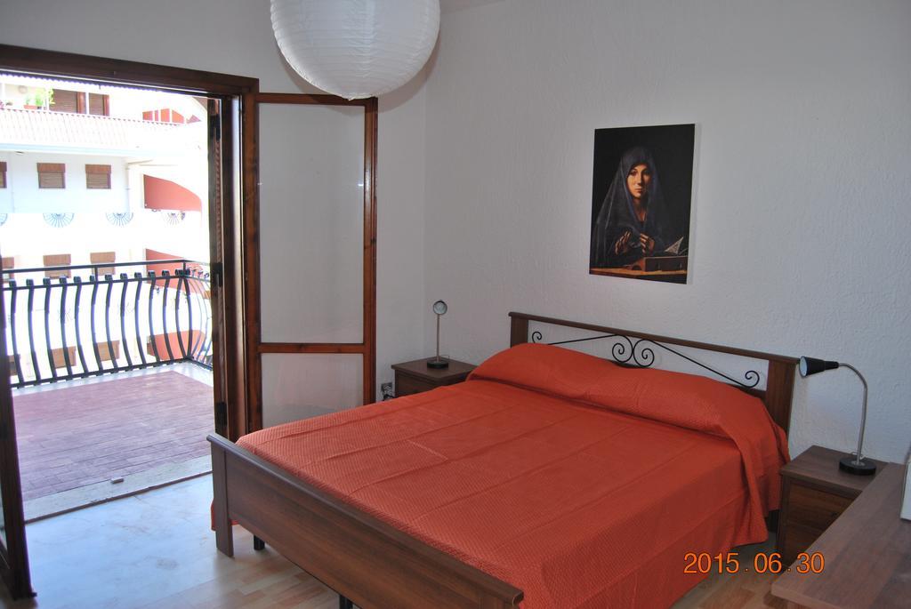 Baia Degli Dei Apartment Giardini Naxos Bilik gambar