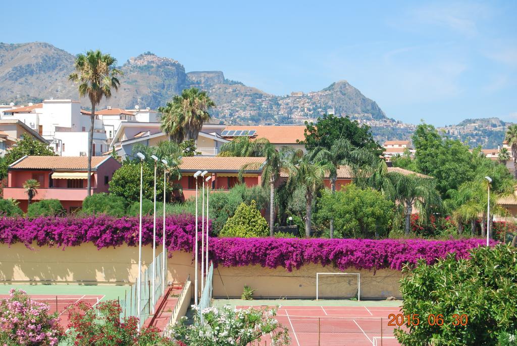 Baia Degli Dei Apartment Giardini Naxos Bilik gambar