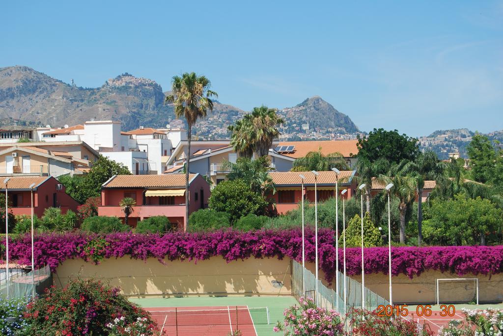 Baia Degli Dei Apartment Giardini Naxos Bilik gambar