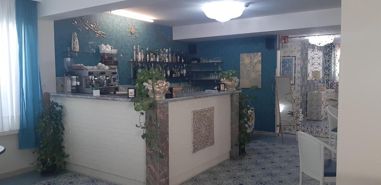 Baia Degli Dei Apartment Giardini Naxos Luaran gambar